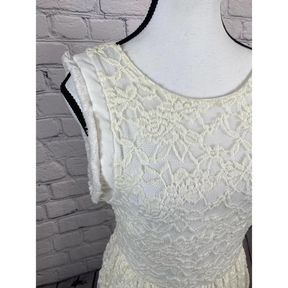 Altar’d State Boho Lace Cream White Dress size Large - Picture 3 of 10